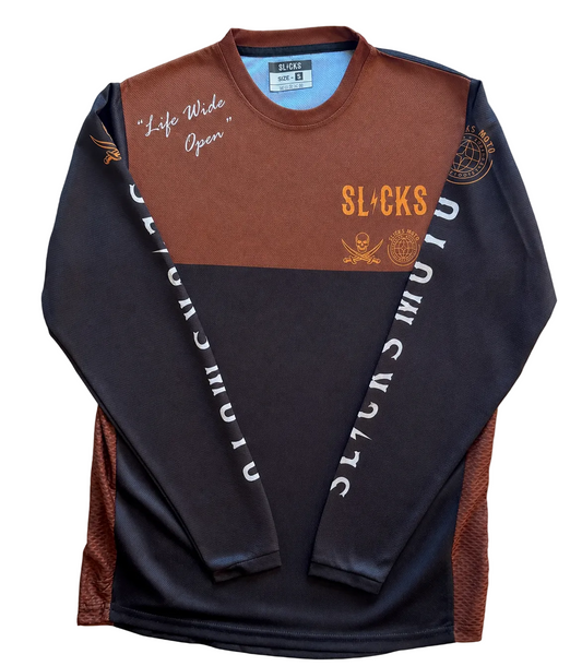 Wide open jersey