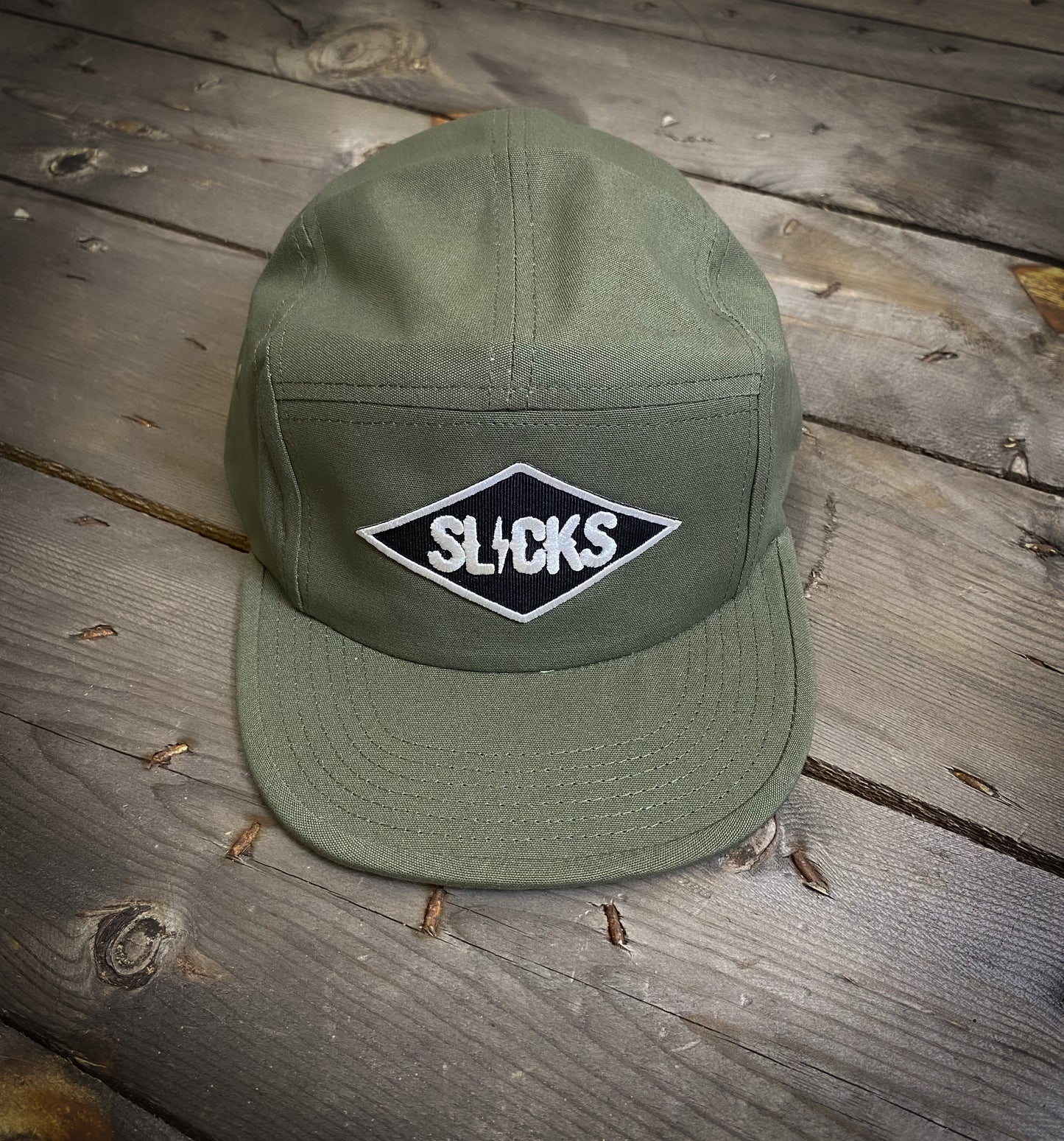 Chiller 5 panel olive